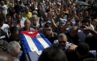 Полиция Кубы освободила активистов, задержанных на похоронах диссидента