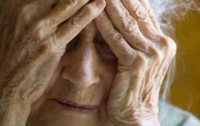 Болезнь Альцгеймера разрушает мозг женщин быстрее, чем у мужчин