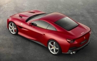 Первые фото нового спорткара Ferrari появились в Сети