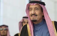 Король Саудовской Аравии выкупил в Анкаре отель и арендовал 500 люксовых Mercedes