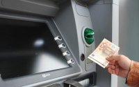 В Украине можно обменять валюту в банкоматах и терминалах