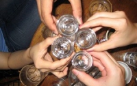 Чехию накрыла вторая «волна» алкогольных отравлений