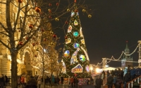 Киевлянам рассказали, на каких улицах установят новогодние елки