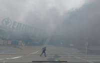 У Нікополі внаслідок ворожого обстрілу згорів гіпермаркет 