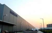 Samsung временно останавливает работу завода по производству смартфонов в Индии