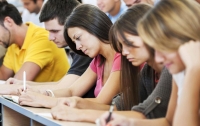 Абитуриенты подали более миллиона заявлений в вузы
