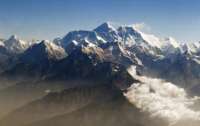 На Эвересте погибли двое альпинистов: они ослепли и были истощены