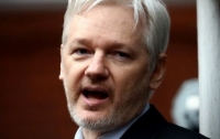 Ассанж заявил о намерении властей Эквадора передать его США