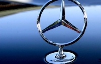 Для «Мерседесов» изобрели новую подушку безопасности