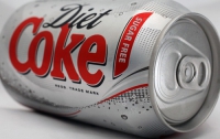Диетическую Coca-Cola продает стройный торговый автомат