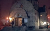 Двух несовершеннолетних задержали за разбойное нападение в храме в Киеве