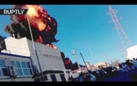 Мощный взрыв и масштабный пожар на химзаводе в Валенсии (Видео)