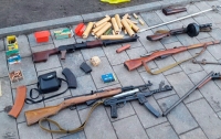 В Житомире обнаружили огромный арсенал оружия