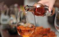 В МОЗ предупредили об опасности алкоголя в праздники