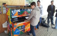  В столице Баварии установили общественные фортепиано