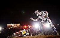 Испанский райдер побеждает в Мировом туре Red Bull X-Fighters (ФОТО)