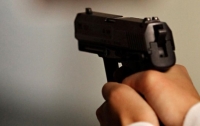 Мужчина прострелил одесситке руку из-за сумки с деньгами
