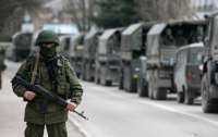 Россия продолжает стягивать войска, – Bloomberg