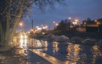 В Киеве затопило целую улицу