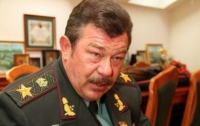 Бывший министр обороны уволен из армии