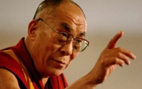 Далай-лама ушел в Интернет