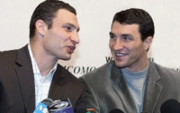 Братья Кличко хотят попасть в российский телеэфир