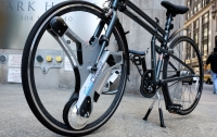 Инженеры создали колесо, превращающее велосипед в электробайк