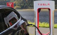 Автопилот Tesla  подорожал до $12 тысяч