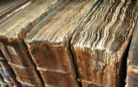 Во львовском музее загадочно исчезли старинные рукописи