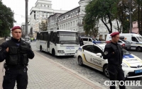 В Киеве на Грушевского произошел взрыв, есть пострадавшие