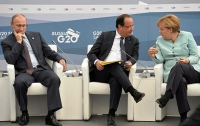 Олланд и Меркель призвали Путина принудить террористов к переговорам    