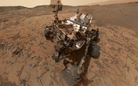 Специалисты NASA восстанавливают работу марсохода Curiosity после короткого замыкания