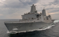 В США введен в строй новый корабль, на котором установят лазерную пушку