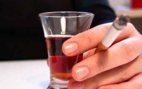 В Украине резко подорожают сигареты и алкоголь