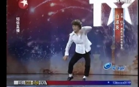 65-летняя китаянка «взорвала» Интернет танцем Майкла Джексона (ВИДЕО) 