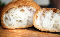 Свежий хлеб может быть очень опасен для здоровья