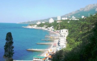 Курорти Криму українці оминають через питання безпеки