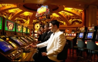 Легализация казино может принести 5 млрд грн в год - Яресько