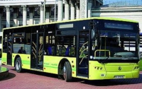 Из-за ремонтных работ в центре Киева ограничили движение автобусных маршрутов