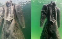 Платье художницы, пролежавшее два года в воде Мертвого моря, преобразилось