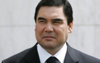 Президент Туркмении застрял в лифте
