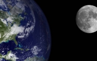 Ученые назвали дату падения Луны на Землю