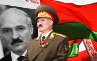 Білоруський диктатор заявив про готовність воювати з Україною