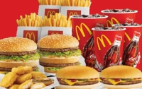 Чизбургер меню из McDonald's вам теперь могут принести домой