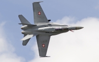 В Швейцарии разбился военный самолет