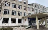 Оккупанты полностью разрушили 74 учебных заведения в Украине: повреждения получили 733 здания