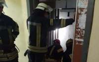 В Киеве оборвался лифт, есть погибший
