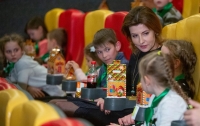 Фонд Марии Порошенко пригласил 150 детей с Киевщины на фильм 