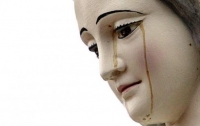 Статуя Богородицы в Аргентине заплакала кровавыми слезами