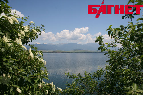 Словакия, Дороги Словакии, Вид на водохранилище Липтовска Мара (Liptovská Mara – словацк.) с трассы D1